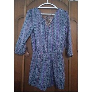 Sanctuary/Anthropologie Blue Floral Pattern Long Sleeve Romper. Size Small. B33